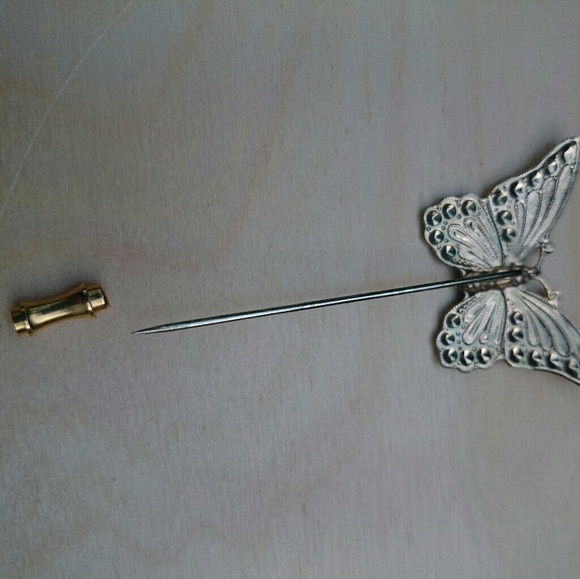 Gold-Colored Butterfly Pin - Picture 3 of 4